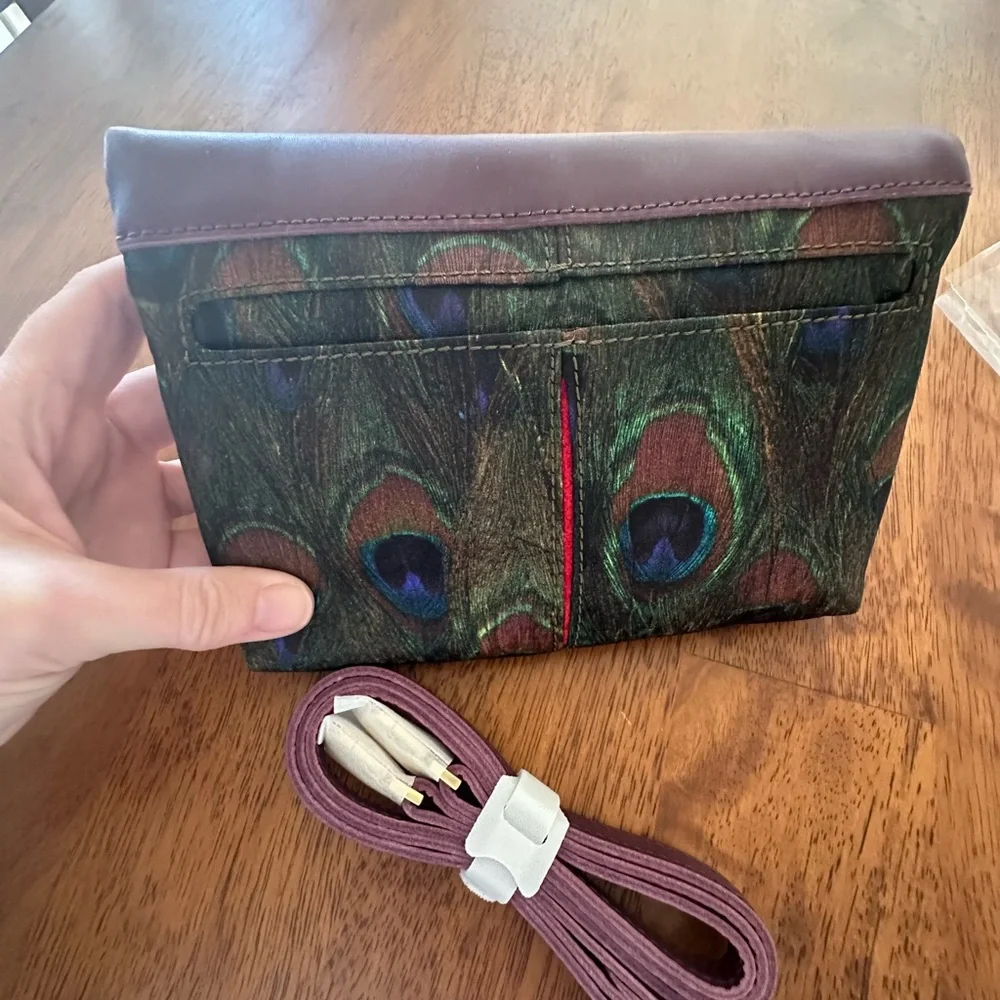Hammitt burgundy and Green Clutch with Gold Details - Picture 9 of 10